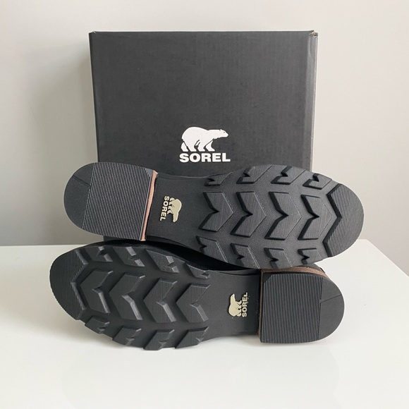 NEW W BOX Sorel Emelie Shearling Short Lace Up Cozy Black White Boots Shoes Sz 9 - Picture 9 of 13